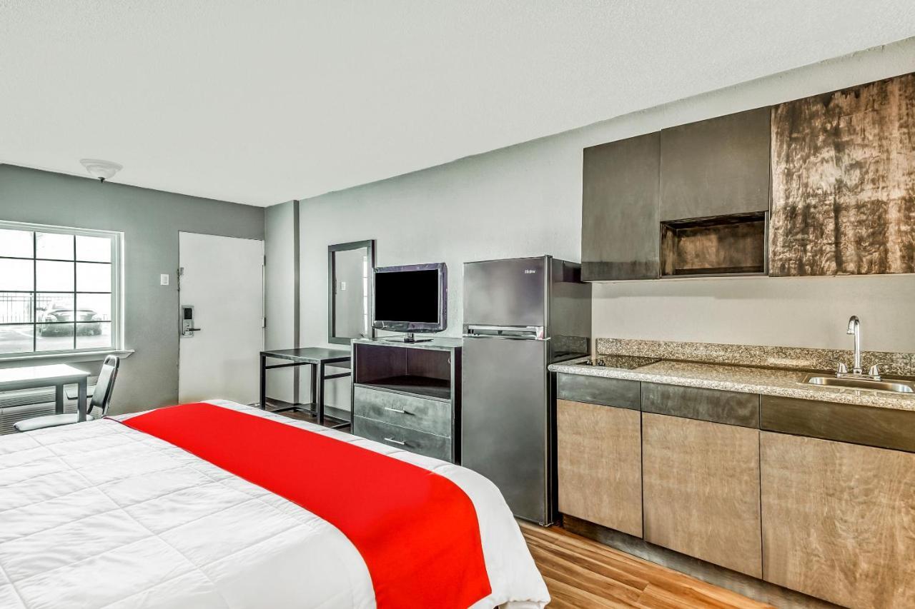 Oyo Hotel Jackson Fairgrounds I-55 외부 사진